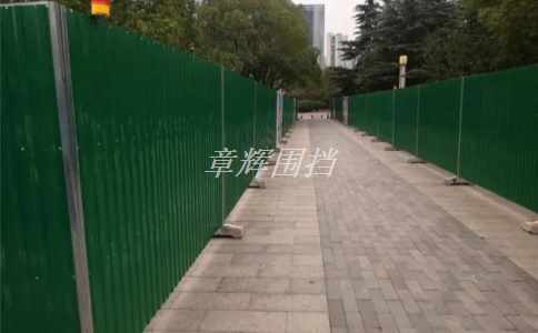 簡(jiǎn)易圍擋的設(shè)計(jì)風(fēng)格有哪些？