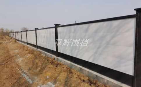 簡(jiǎn)易圍擋的承重能力是否需要經(jīng)過測(cè)試？