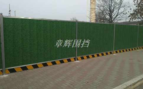 簡易圍擋在干旱或多雨區(qū)域中的使用條件有哪些限制？（干旱和多雨區(qū)域中簡易圍擋的選型要求）