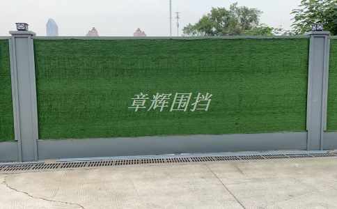 簡(jiǎn)易圍擋的價(jià)格是多少？