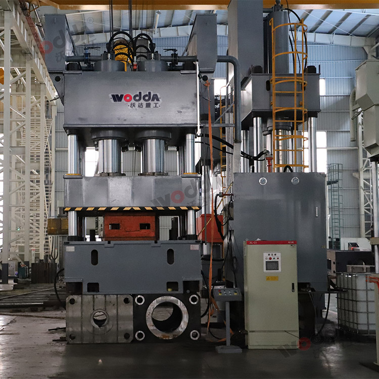 2500噸門(mén)面壓花機(jī) 2500噸門(mén)面壓花機(jī)