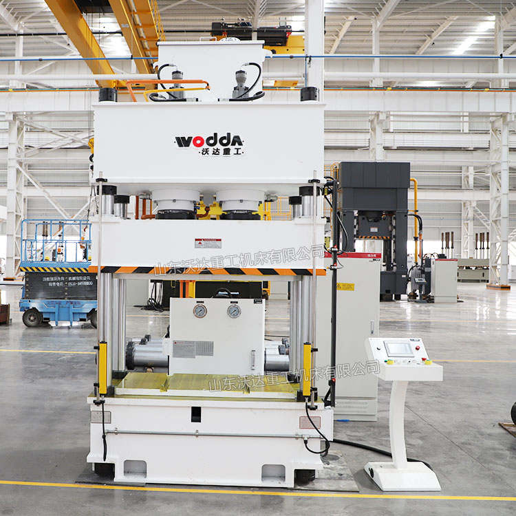 200噸液壓機(jī) 200噸液壓機(jī)